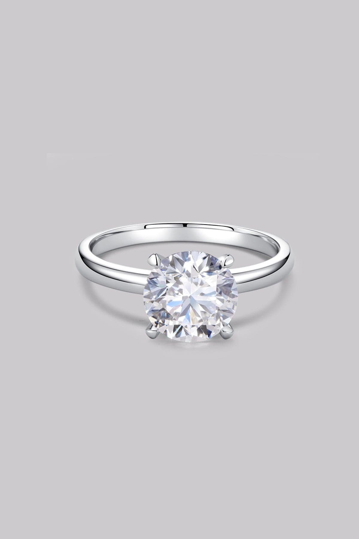Solitaire Round Diamond Ring