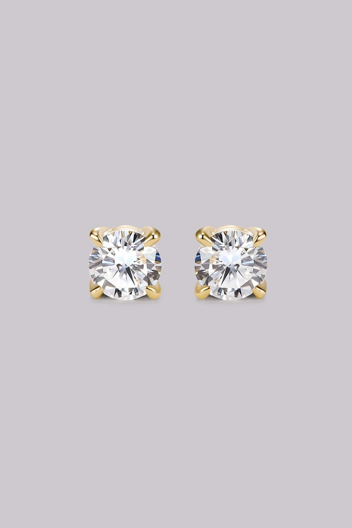 Round Diamond Stud Earrings
